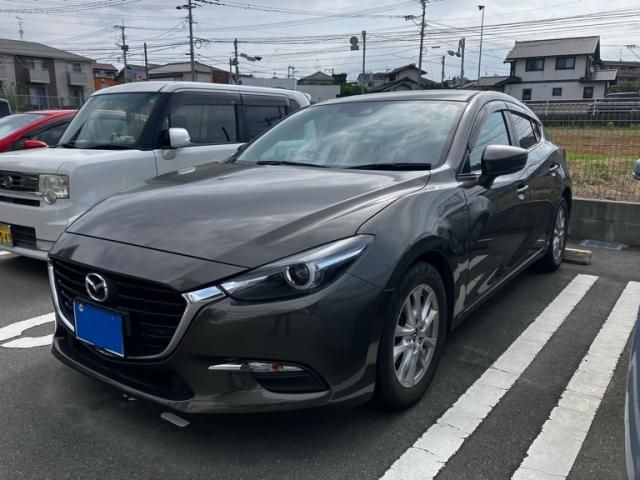Japanese used car Ref# 1646891 MAZDA / AXELA SPORTS