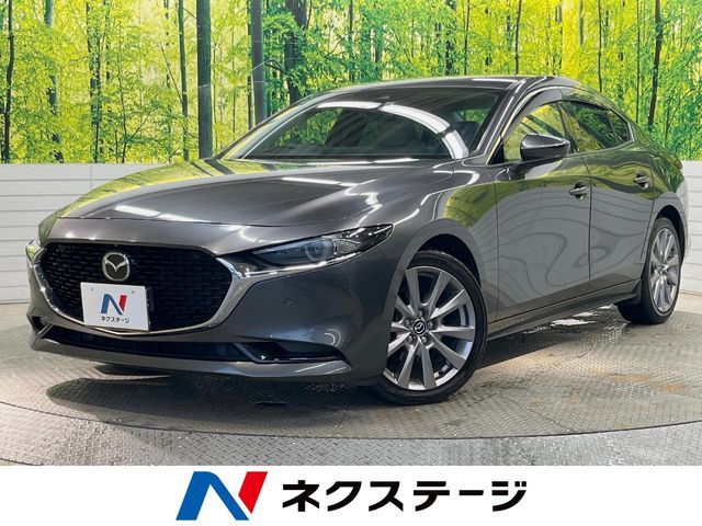 Japanese used car Ref# 1647103 MAZDA / MAZDA3 SEDAN