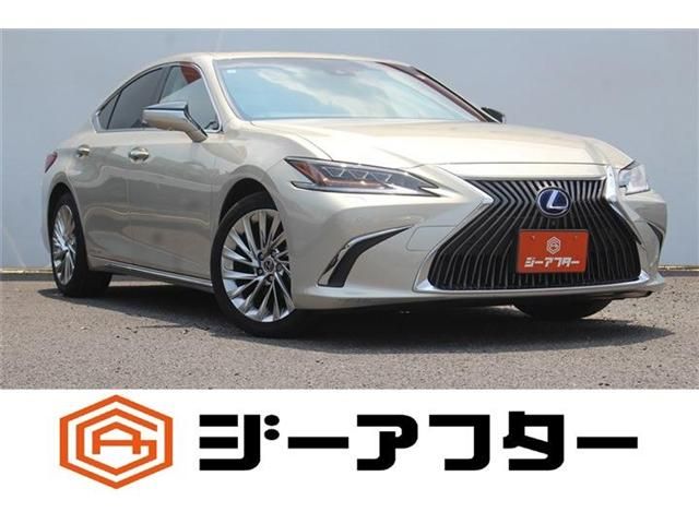 Japanese used car Ref# 1647133 TOYOTA / LEXUS ES300h