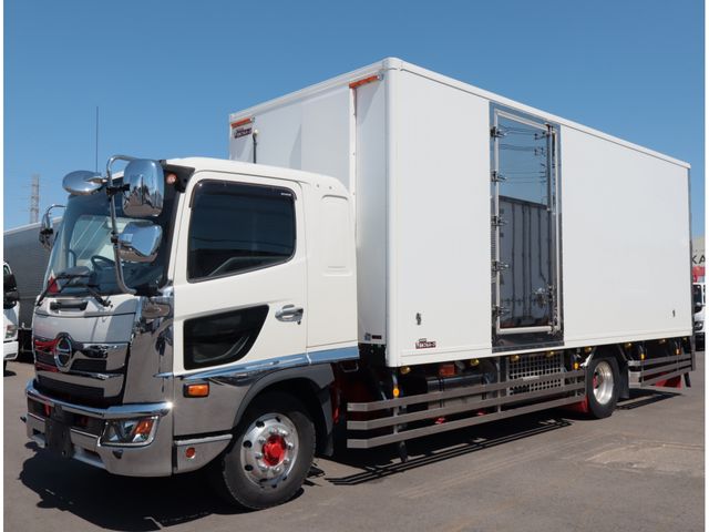 Japanese used car Ref# 1647147 HINO / RANGER