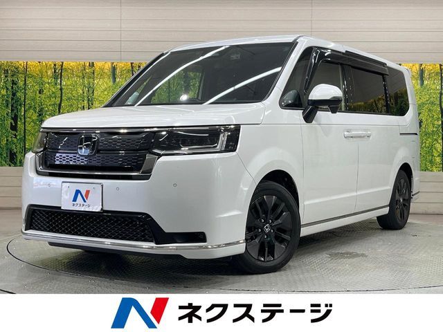 Japanese used car Ref# 1647392 HONDA / STEPWAGON SPADA