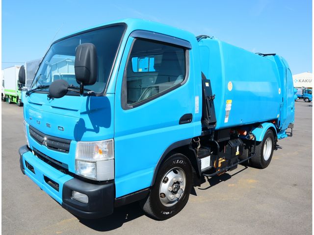 Japanese used car Ref# 1647420 MITSUBISHI / CANTER
