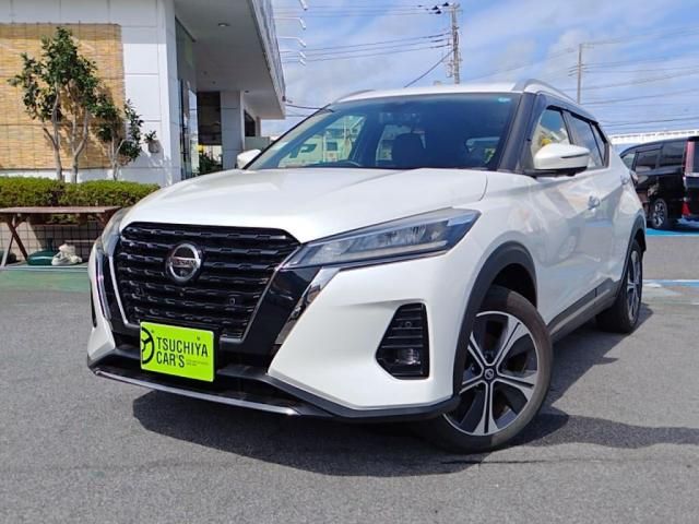 Japanese used car Ref# 1647576 NISSAN / KICKS