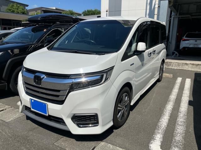 Japanese used car Ref# 1647590 HONDA / ステップワゴンスパーダＨＶ