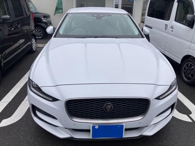 Japanese used car Ref# 1647604 JAGUAR / JAGUAR XEseries