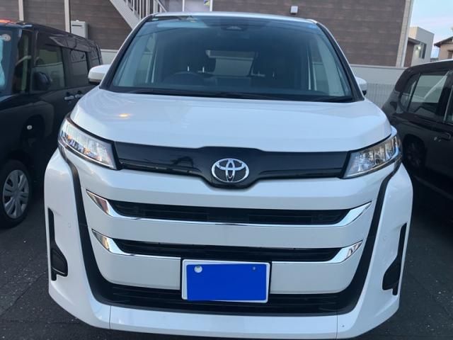 Japanese used car Ref# 1647605 TOYOTA / NOAH