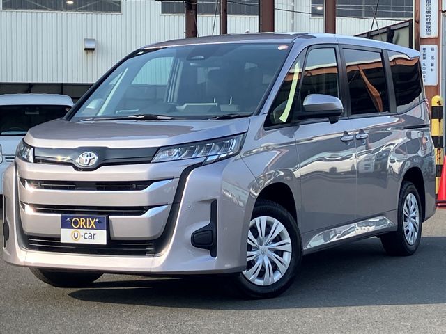 TOYOTA / NOAH 4WD