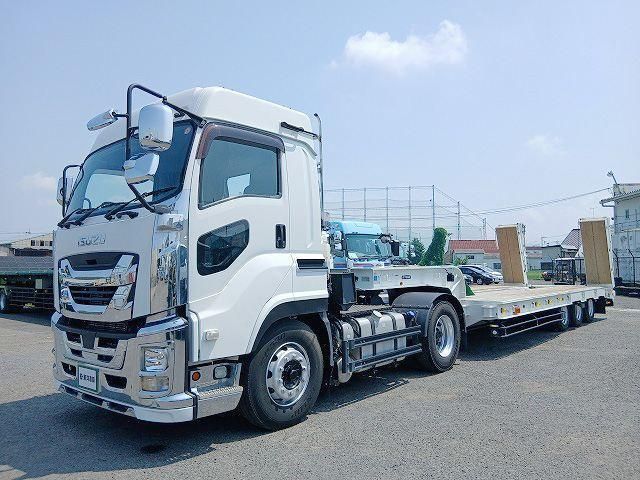 ISUZU / GIGA