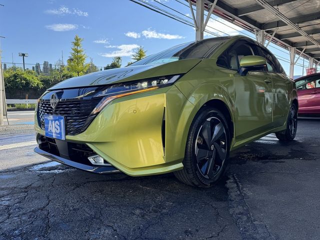 NISSAN / AURA