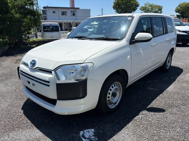 TOYOTA / PROBOX van HYBRID