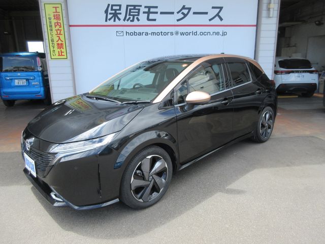 NISSAN / AURA