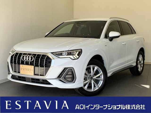 AUDI / AUDI Q3