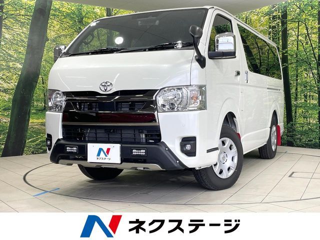 TOYOTA / HIACE van 4WD