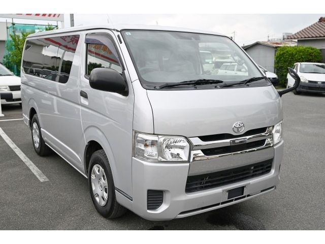 TOYOTA / HIACE van 1.25t 2WD