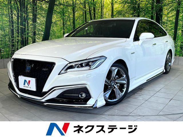 TOYOTA / CROWN sedan hybrid