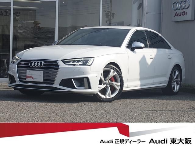 AUDI / AUDI S4