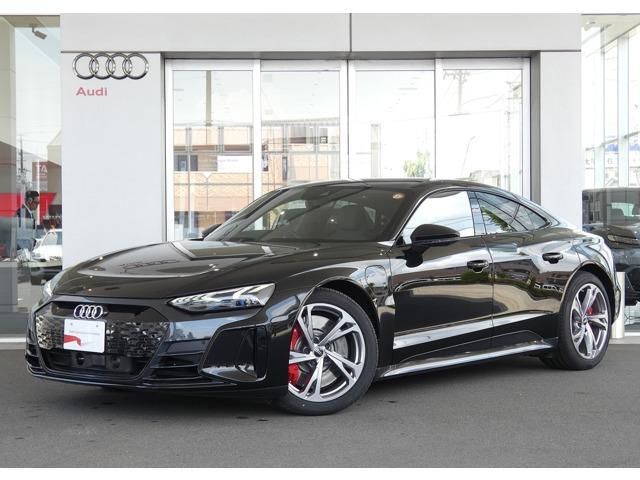 AUDI / AUDI e-tron GT