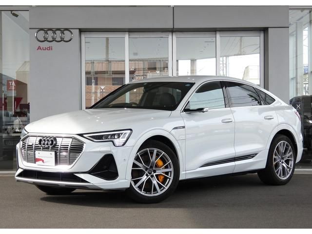 AUDI / AUDI e-tron SPORTBACK