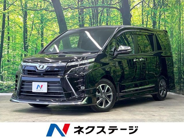 TOYOTA / VOXY