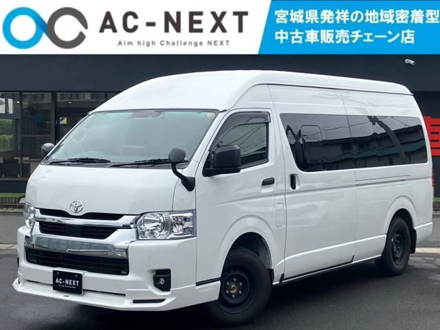 TOYOTA / HIACE van 4WD