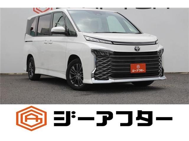 TOYOTA / VOXY
