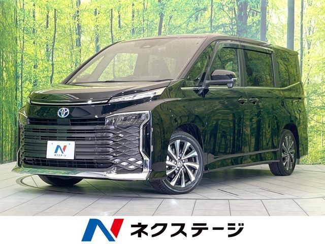 TOYOTA / VOXY HYBRID