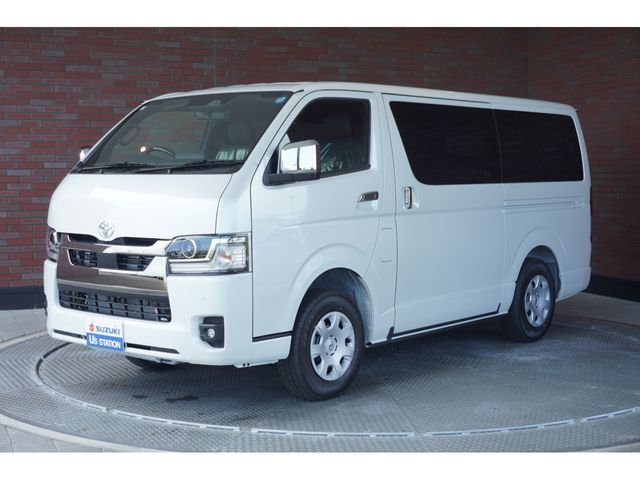 TOYOTA / HIACE van 4WD
