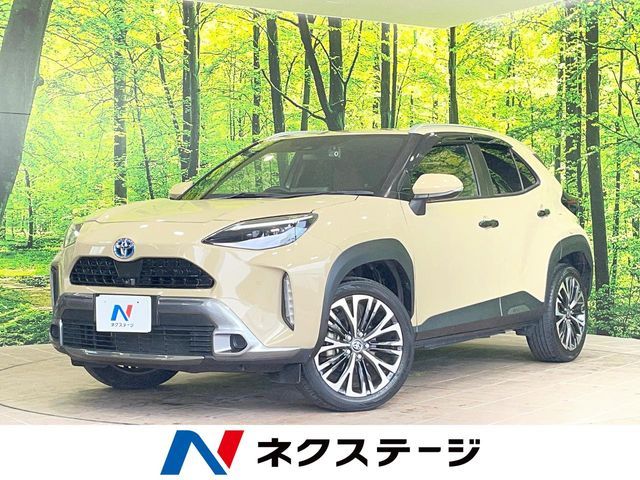 TOYOTA / YARIS CROSS HYBRID