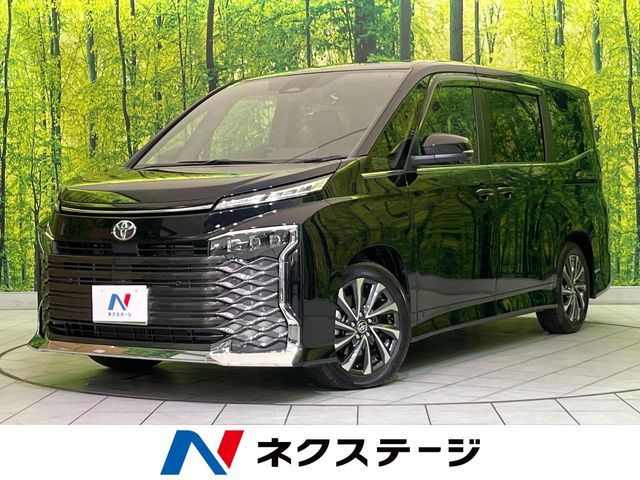 TOYOTA / VOXY