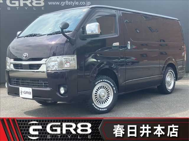 TOYOTA / HIACE van 4WD