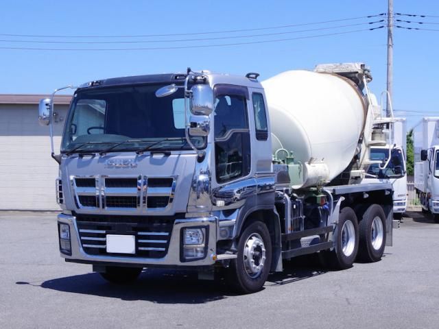 ISUZU / GIGA