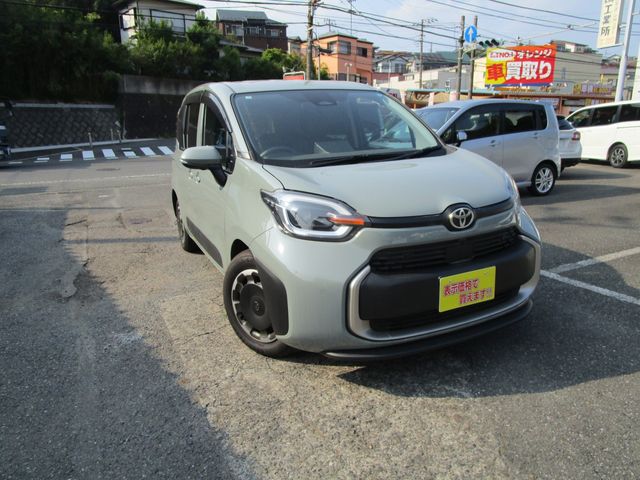 TOYOTA / SIENTA HYBRID