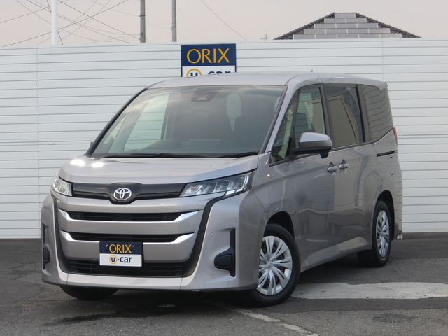 TOYOTA / NOAH