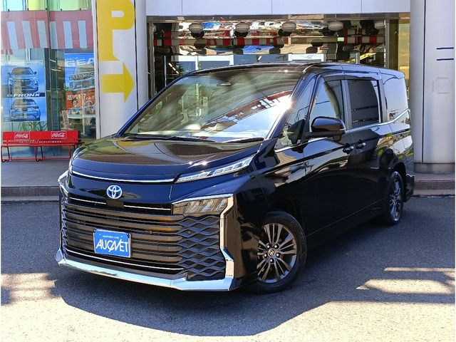 TOYOTA / VOXY HYBRID