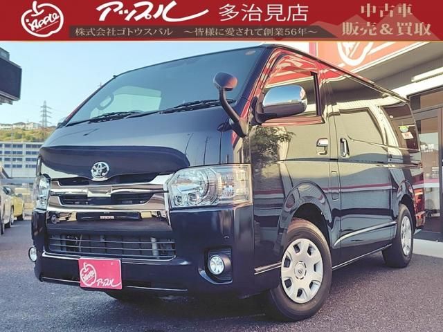 TOYOTA / HIACE van 4WD