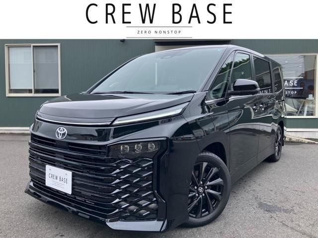 TOYOTA / VOXY HYBRID 4WD