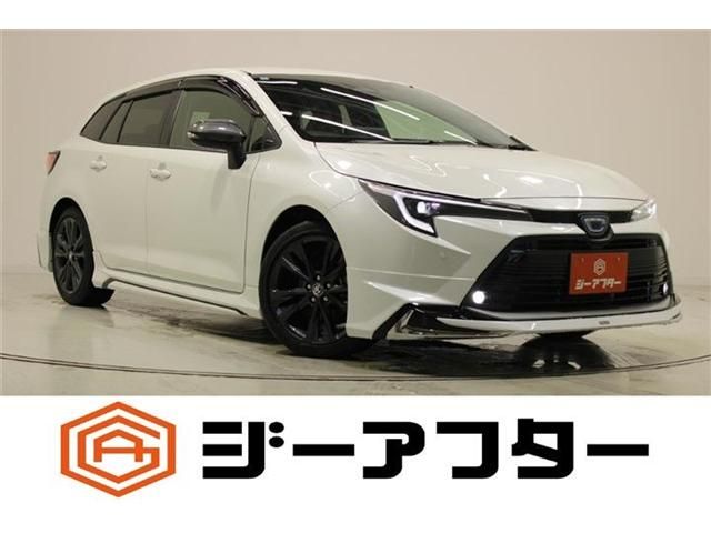 TOYOTA / COROLLA TOURING HYBRID 4WD