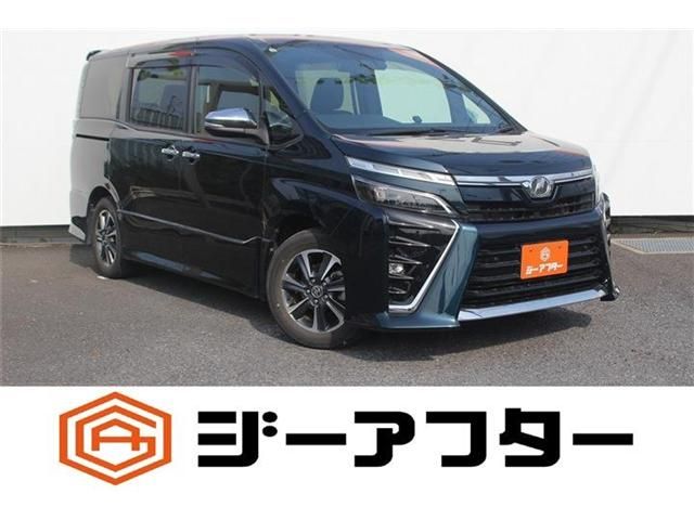 TOYOTA / VOXY