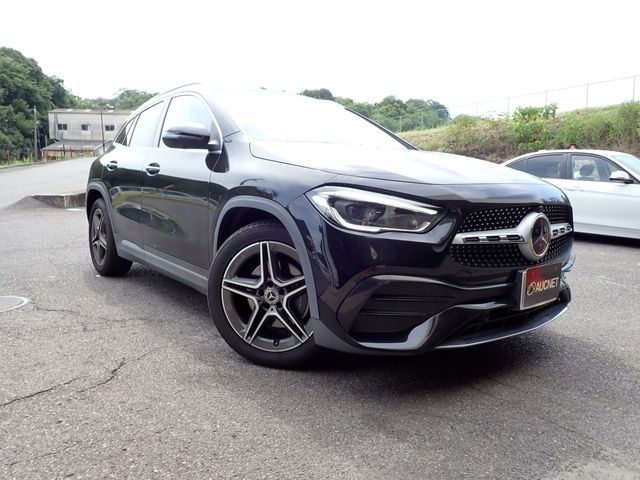 MERCEDES BENZ / MERCEDES BENZ GLA class