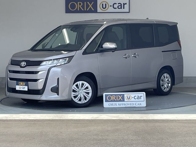 TOYOTA / NOAH