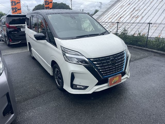 NISSAN / SERENA  WG