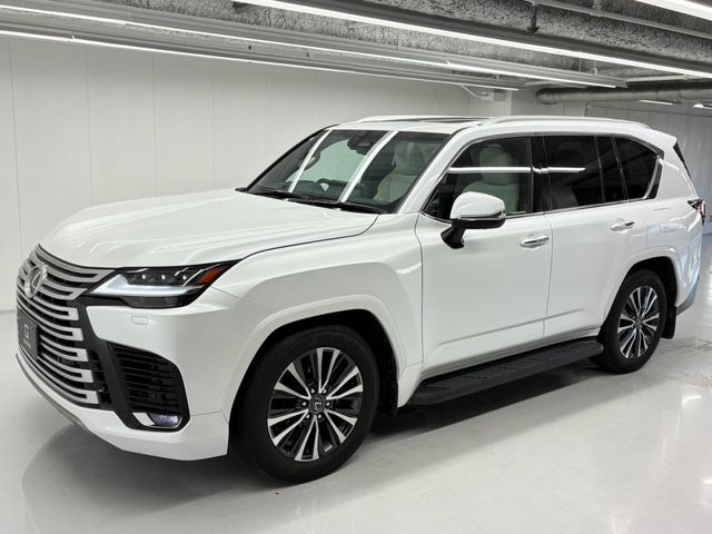 TOYOTA / LEXUS LX600