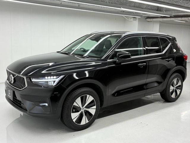VOLVO / VOLVO XC40