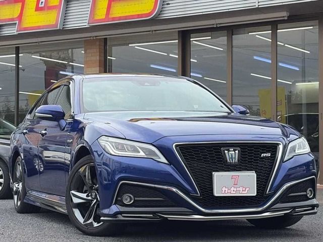 TOYOTA / CROWN sedan hybrid 4WD