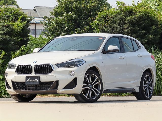 BMW / BMW X2