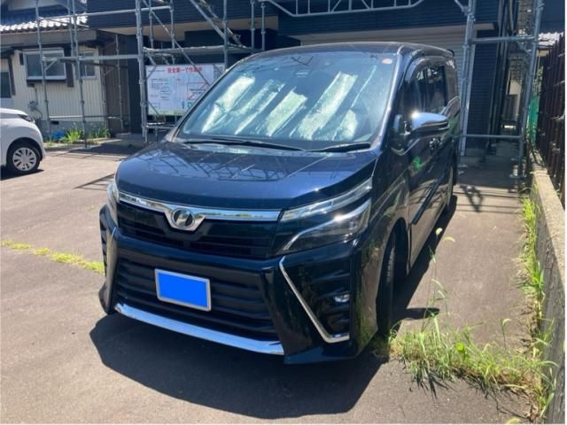 TOYOTA / VOXY