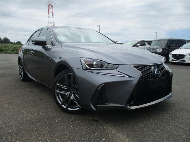 TOYOTA / LEXUS IS350