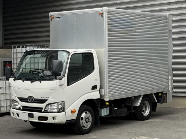 TOYOTA / DYNA