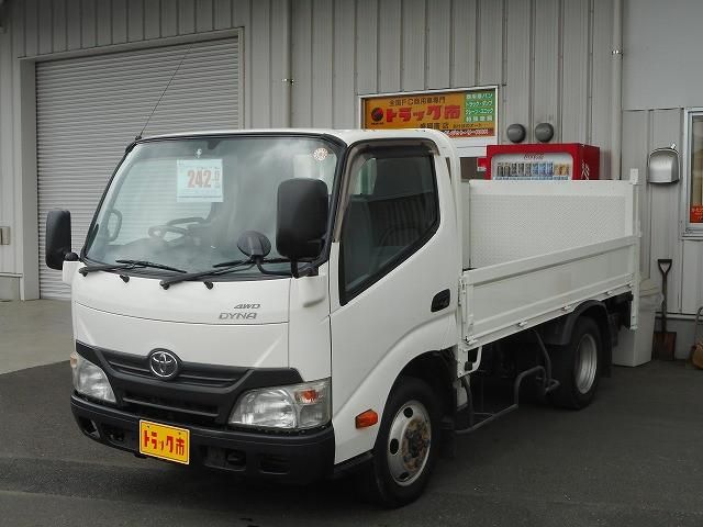 TOYOTA / DYNA