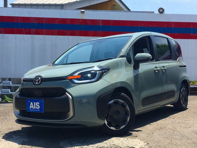 TOYOTA / SIENTA HYBRID
